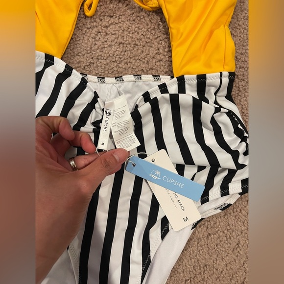 CUPSHE One-piece Yellow Halter Cut-out Front Swimsuit - Picture 8 of 8